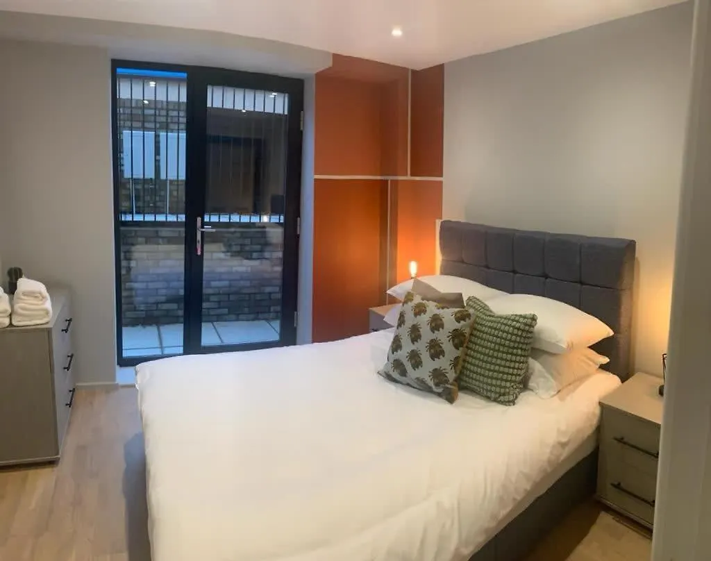 Cozy Three Bedroom Home In Mowlem St Sleeps 7 Λονδίνο Ηνωμένο Βασίλειο